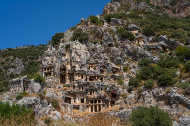 Eski Myra şehrinin eski mezarları