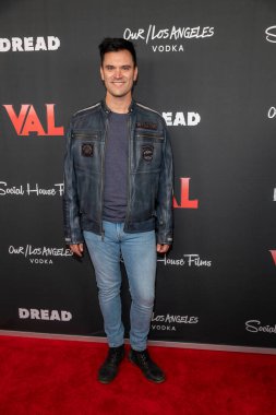 Kash Hovey, 29 Eylül 2021 'de Westwood, CA' daki Landmark Tiyatrosu 'nda 