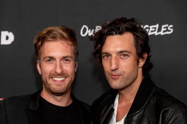 Aaron Fradkin, Zachary Mooren 29 Eylül 2021 'de Westwood, CA' daki VAL Tiyatrosu 'nun Sosyal Ev Filmleri Prömiyeri' ne katıldı.