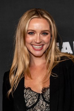 Greer Grammer, 29 Eylül 2021 'de Westwood, CA' daki Landmark Tiyatrosu 'nda 
