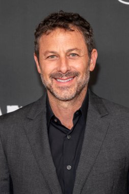 Michael Devorzon, 29 Eylül 2021 'de Westwood, CA' daki Landmark Tiyatrosu 'nda 