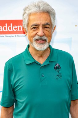 Joe Mantegna, 4 Ekim 2021 'de Burbank, CA' da düzenlenen 14. Geleneksel Ünlü Golf Klasik Turnuvası 'na katıldı.