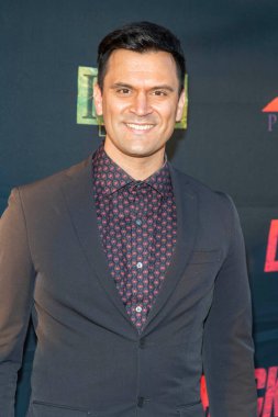 Kash Hovey, 13 Ekim 2021 'de Universal City Hilton, Universal City' de Pinnacle Peak Pictures 'ın galasına katılır.