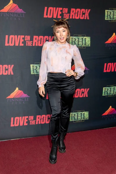 Alexandra Vino Bezoekt Pinnacle Peak Pictures Premiere Film Love Rock — Stockfoto