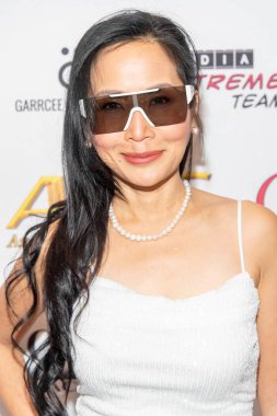 Aktris Tracy McNulty, 27 Ekim 2021 'de Los Angeles' taki Don Kişot Salonu 'nda Cazibe ve Tarz LA Moda Haftası Baskısına katıldı.