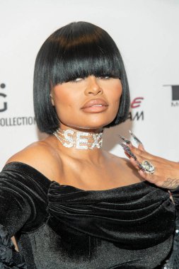 Model Blac Chyna, 27 Ekim 2021 'de Los Angeles' taki Don Kişot Salonu 'nda Cazibe ve Tarz LA Moda Haftası Baskısına katılıyor.
