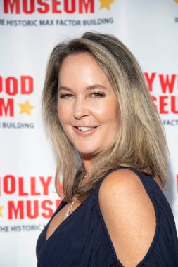 Aktris Erin Murphy 3 Kasım 2021 'de Hollywood Müzesi' nin açılış gecesi galasına katılıyor.