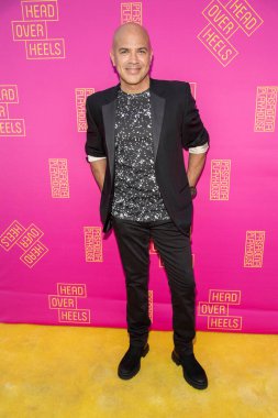 Philip Anthony-Rodriguez 14 Kasım 2021 'de Pasadena, Pasadena' daki 