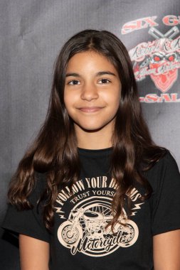 Aleeah Rosario - Model, 20 Kasım 2021 'de İskoç Rite Kültür Merkezi' nde 