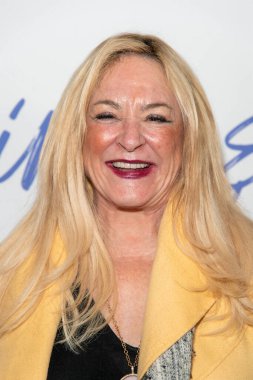 Patty Kiernan Applegate, 4 Aralık 2021 'de Batı Hollywood' da Kraliçe Violet Restaurant 'ta Nimi Adokiye ve Danny Eley Ünlülerin Bebek Duşuna katıldı.