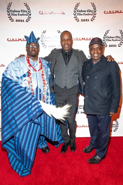 Taiwo Oduala Michael Adegoke Chike Nwekeが2021年カルバーシティ映画祭に参加 World Premiere Ilu America — ストック写真