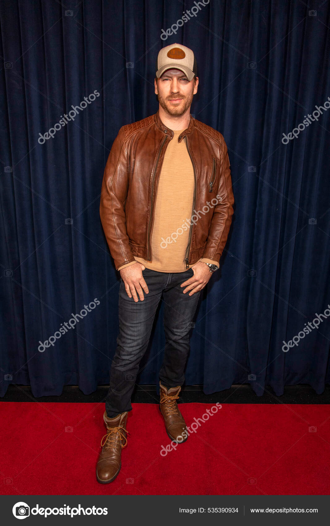 David Chokachi and Jesse Kove talk dog rescues and their new movie  'President Down', image size:1067x1700