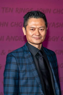 Andy Cheng, 11 Aralık 2021 'de Beverly Hilton, Beverly Hills, CA' daki 19. Unutulmaz Gala 'ya katılıyor.