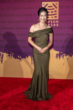 Kara Wang 11 Aralık 2021 'de Beverly Hilton, Beverly Hills, CA' daki 19. Unutulmaz Gala 'ya katılıyor.