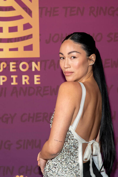 Стефани Шепард принимает участие в 19-м ежегодном незабываемом гала-концерте в Беверли Хилтон, Беверли-Хиллз, Калифорния, 11 декабря 2021 года