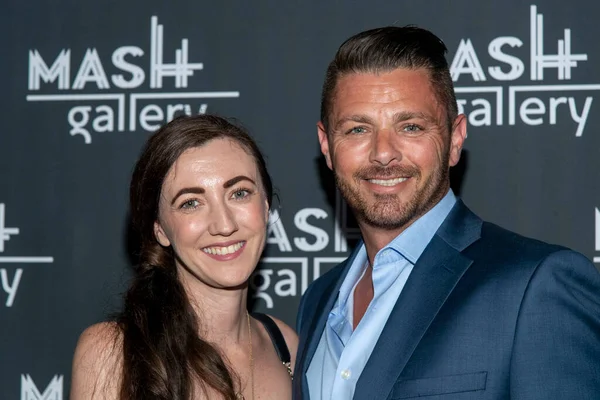 Amber Martinez Adam Cook Attends Mash Gallery Presents Gogo Art — Stock Photo, Image