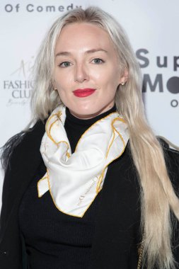 Samantha Kelly, 18 Şubat 2022 'de Hollywood Roosevelt Oteli' nde 