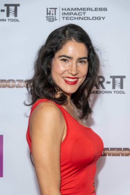 Natalia Bilbao, Suzanne DeLaurentiis Prodüksiyon Onurlu Gaziler 'e katıldı ve Universal Hilton, Universal City' de 25 Mart 2022 'de 94. Oscar' ını kutladı.