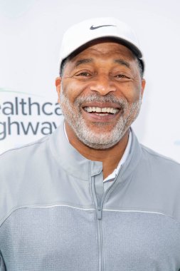 Norman Nixon, 2 Mayıs 2022 'de Lakeside Country Club, Toluca Lake, CA' da düzenlenen 15. Geleneksel Ünlü Golf Turnuvası 'na katıldı.