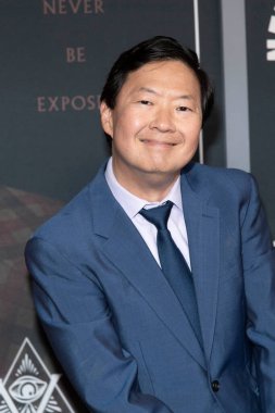 Ken Jeong, 4 Mayıs 2022 'de Liaison Restaurant, Los Angeles' ta düzenlenen Netflix serisi The PENTAVERATE için Los Angeles After Party 'ye katılır.