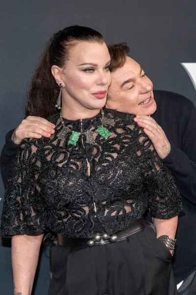 Debi Mazar, Mike Myers 4 Mayıs 2022 'de Los Angeles' taki Liaison Restaurant 'ta düzenlenen Netflix serisi The PENTAVERATE için Los Angeles After Party' ye katıldı.