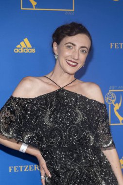 Amber Martinez 18 Haziran 2022 'de Pasadena Kongre Merkezi' nde 49. Gündüz Emmy Yaratıcı Sanatlar ve Yaşam Boyu Seremoni Hediye Töreni 'ne katıldı.