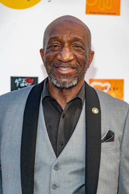 Rich Wallace, 25 Haziran 2022 'de Los Angeles Grand Hope Park' ta düzenlenen 2. Yıllık Yansımalar Moda Gösterisi 'ne katıldı.