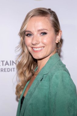 Seri Deyoung, Burbank Film Festivali 'nin 14. Yıllık Açılış Gecesi' ne katıldı.