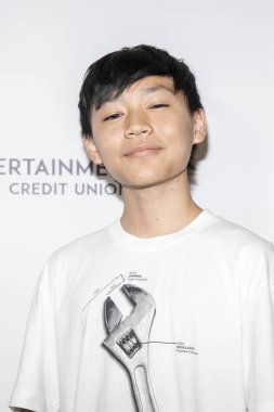 Izaac Wang, Burbank Film Festivali 'nin 14. Yıllık Açılış Gecesi' ne katıldı.