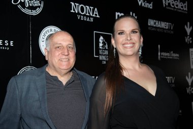 Donald Lemperde, Jaena Moynihan 24 Eylül 2022 'de Amerika Yönetmenler Derneği, Hollywood, CA' da 