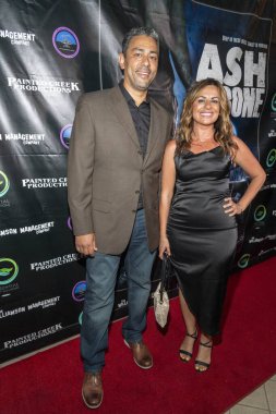 Shawn Jones, Danielle McCartney 28 Eylül 2022 'de Laemmle Town Center 5, Encino, CA' da 