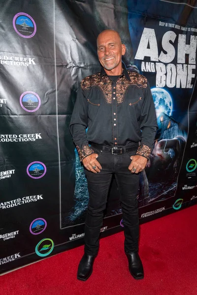 Eric Cartwright 28 Eylül 2022 'de Laemmle Town Center 5, Encino, CA' da 