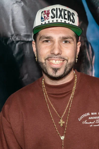 George Lambriodes, 28 Eylül 2022 'de Laemmle Town Center 5, Encino, CA' da 