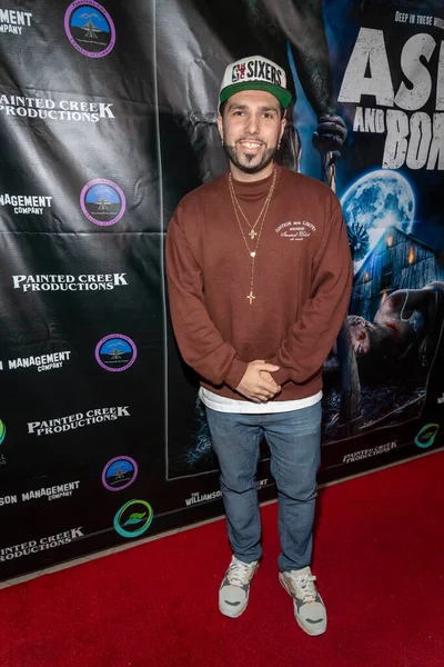 George Lambriodes, 28 Eylül 2022 'de Laemmle Town Center 5, Encino, CA' da 