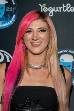 Alex Drachnik, Matthew Sieverin 'in 21. Doğum günü partisine 30 Eylül 2022' de Beverly Hills, CA 'da katılıyor.