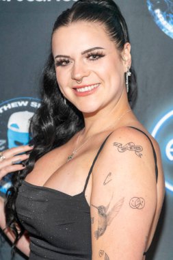 Hope Schwing, Matthew Sieverin 'in 21. Doğum günü partisine 30 Eylül 2022' de Beverly Hills, CA 'da katılıyor.