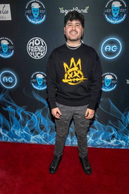 Aaron Bordaes, Matthew Sieverin 'in 21. Doğum günü partisine 30 Eylül 2022' de Beverly Hills, CA 'da katılıyor.