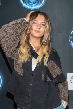 Ava Clark, Matthew Sieverin 'in 21. Doğum günü partisine 30 Eylül 2022' de Beverly Hills, CA 'da katılıyor.