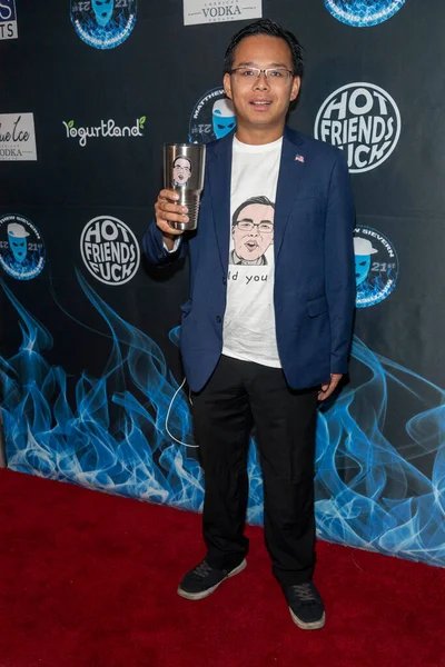 Harry Tseng, Matthew Sieverin 'in 21. Doğum günü partisine 30 Eylül 2022' de Beverly Hills, CA 'da katılıyor.