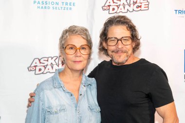 Dawn ve Bradley Gregg 6 Ekim 2022 'de Hollywood' daki Harmony Gold Theater 'da 