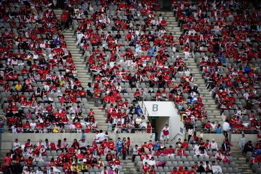 Kalabalığı eğlendirmekten