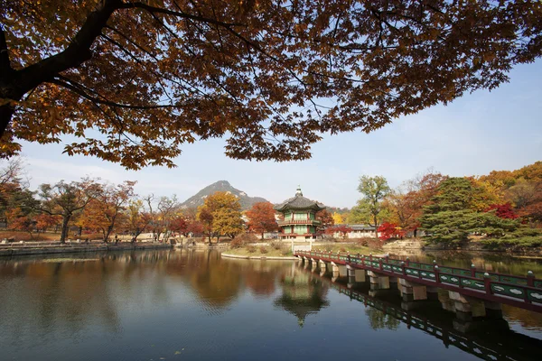 Pałac gyeongbokgung — Zdjęcie stockowe