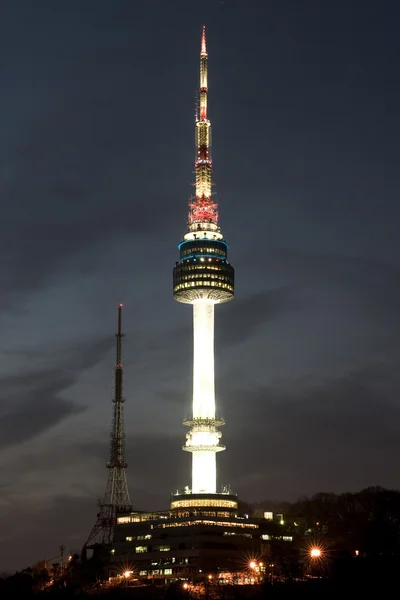 Pięknej nocy widok wieża namsan — Zdjęcie stockowe
