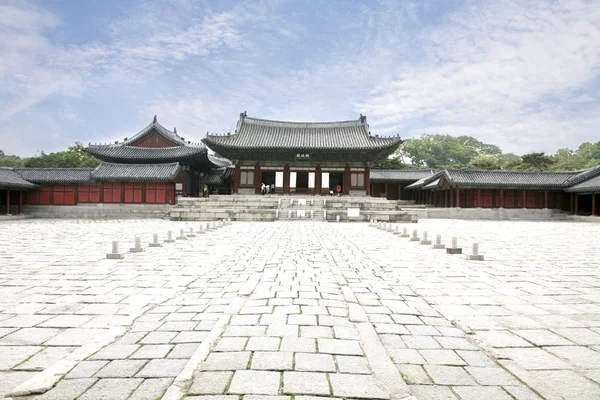 Дворец Чангён — стоковое фото
