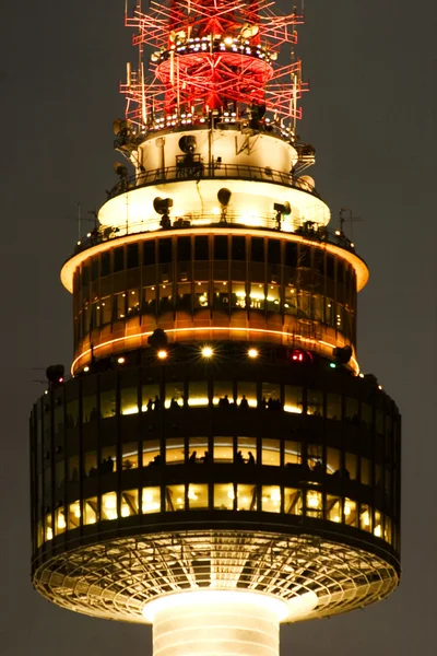 Vacker natt syn på namsan tower — Stockfoto