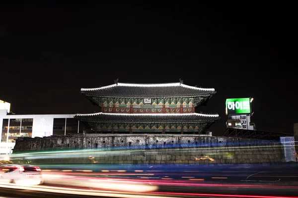 Brama Dongdaemun — Zdjęcie stockowe