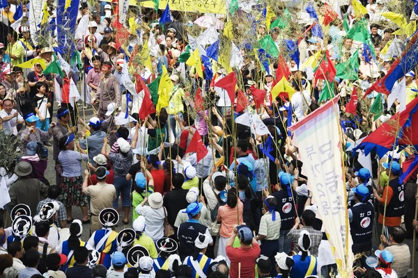 Tradiční slavnosti v Jižní Koreji, bupyeong pungmullori festivalu — Stock fotografie