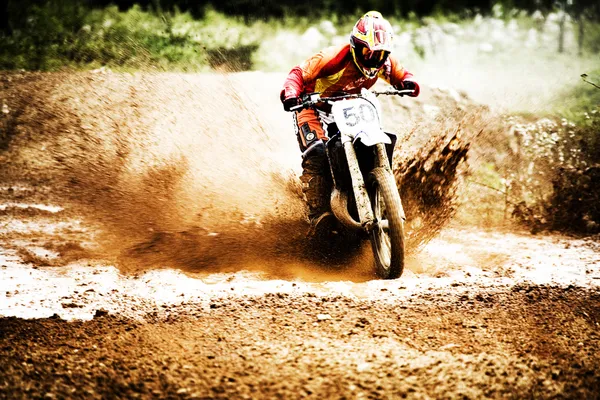 Motocross racing Royaltyfria Stockbilder