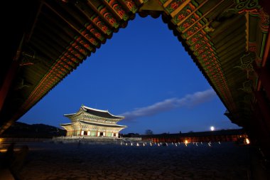 gyeongbokgung Sarayı Güney Kore gece manzarası
