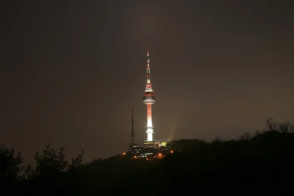 Wieża Namsan — Zdjęcie stockowe